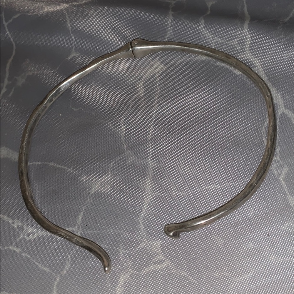 Uni De 50 b12 necklace choker